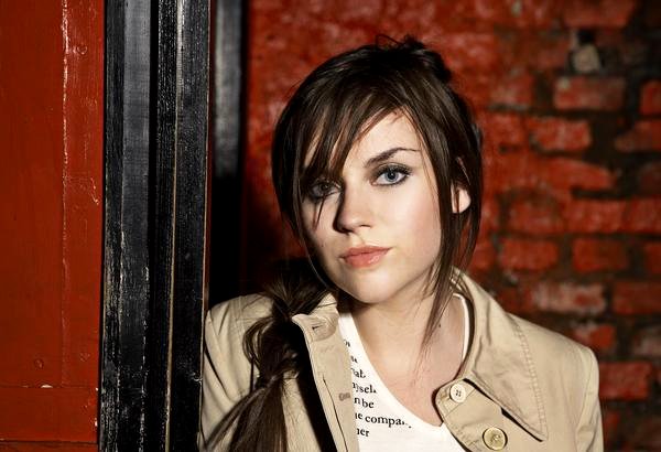 Artist of the Week: Amy Macdonald