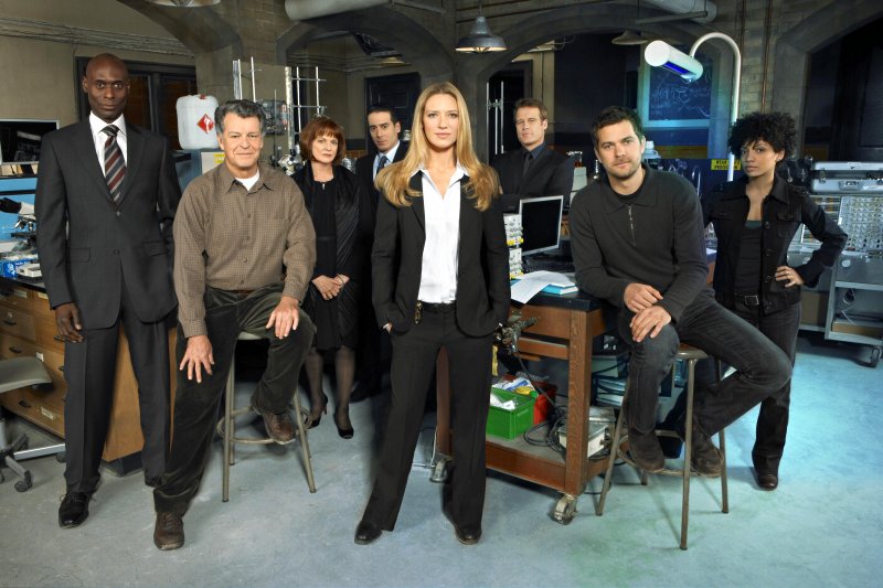 New Clip From 'Fringe' 1.02: The Same Old Story
