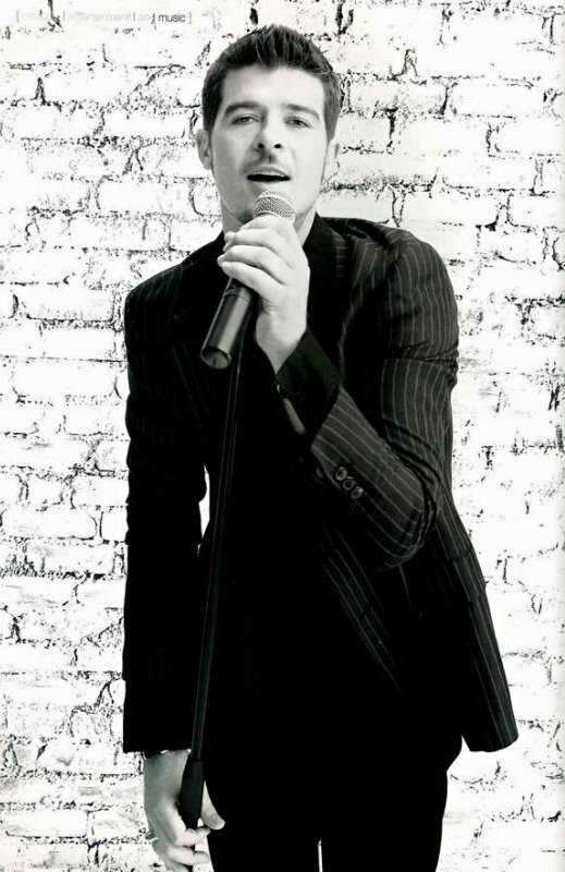 Artist of the Week: Robin Thicke