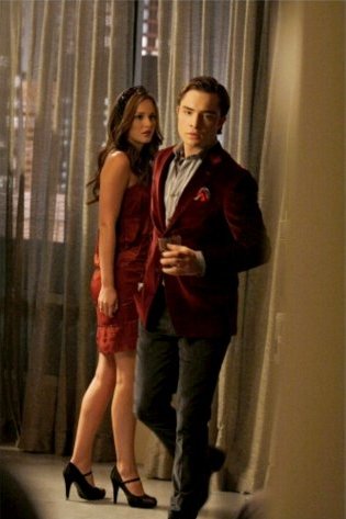 'Gossip Girl' Presents Chuck Bass in Britney Spears' 'Womanizer'