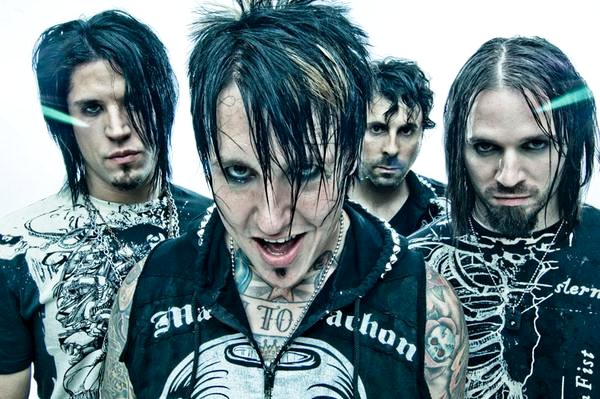 Video Premiere: Papa Roach's 'Hollywood Whore'