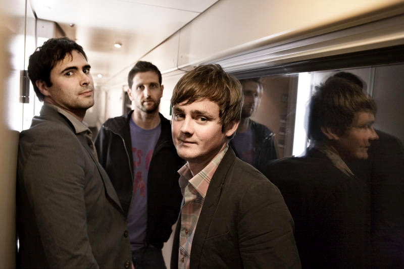Video Premiere: Keane's 'Perfect Symmetry'