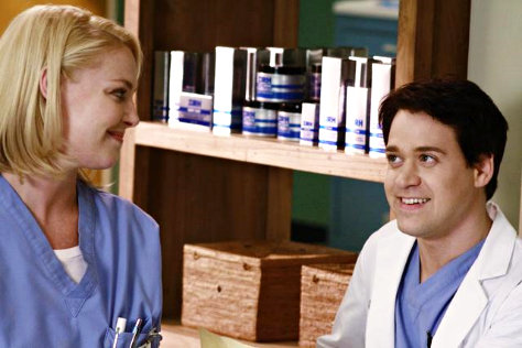 Katherine Heigl and T.R. Knight Departing From 'Grey's Anatomy'