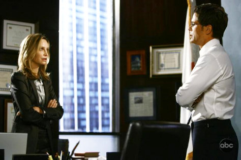 Preview: Death Falls Upon 'Brothers and Sisters'