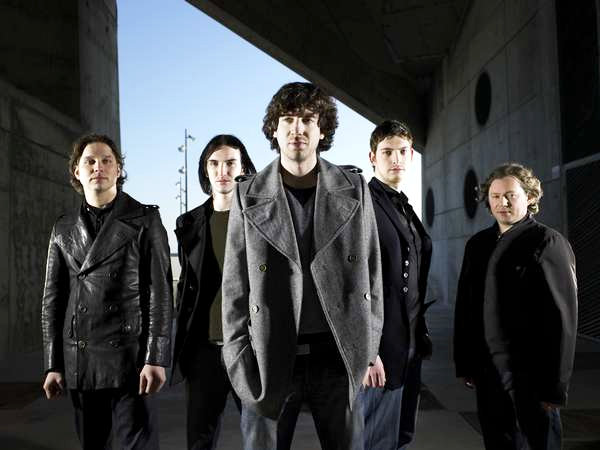 Video Premiere: Snow Patrol's 'The Planets Bend Between Us'