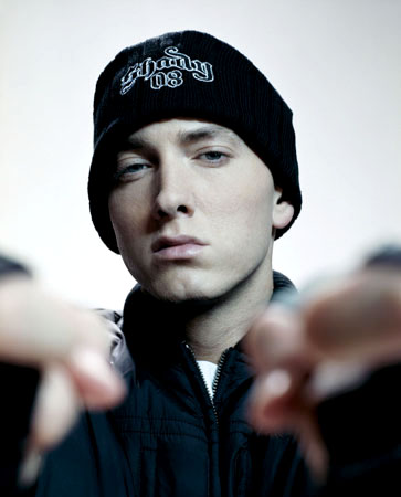 Eminem "Crack a Bottle" Music, Eminem "Crack a Bottle" Music Video
