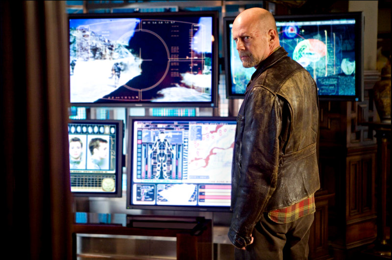 Bruce Willis-Starrer 'Surrogates' Offers Trailer