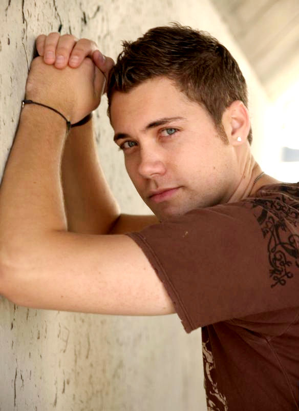 Video Premiere: Drew Seeley's 'Her Voice'