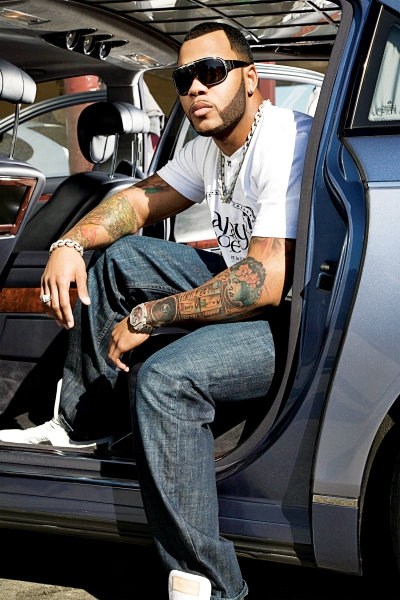 Video Premiere: Flo Rida's 'Jump' Feat. Nelly Furtado