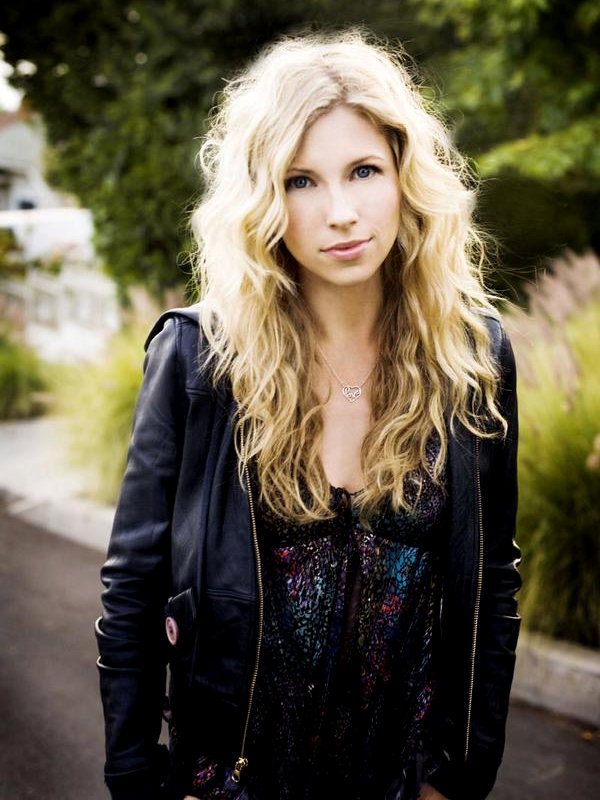 Brooke White Reveals 'Radio Radio' Music Video