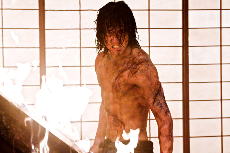 Two New 'Ninja Assassin' Photos Bring Up the Heat