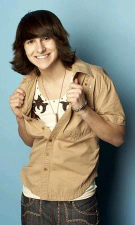 Mitchel Musso's 'Shout It' Music Video Comes Out