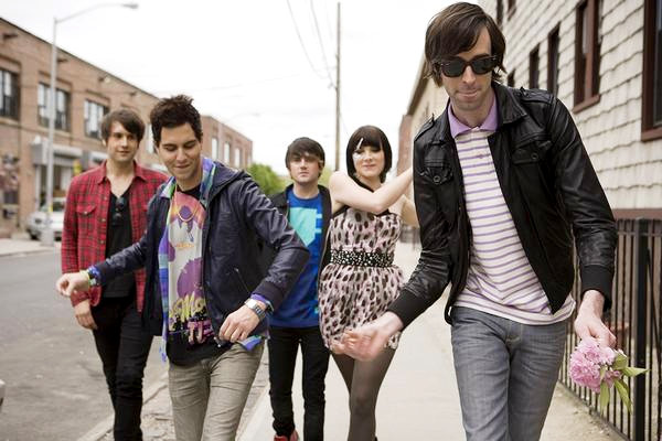 Video Premiere: Cobra Starship's 'Hot Mess'