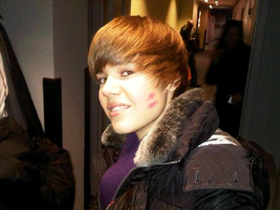 justin bieber vampire face. Justin Bieber Kissed by