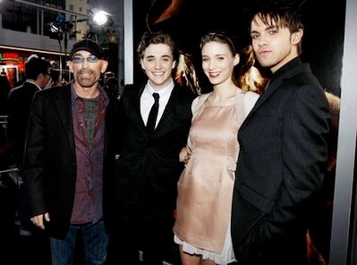 'Nightmare on Elm Street' Has Not-So-Creepy Premiere