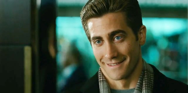 Jake Gyllenhaal Flirts in 'Love and Other Drugs' First Trailer Jake Gyllenhaal Flirts in 'Love and Other Drugs' First Trailer