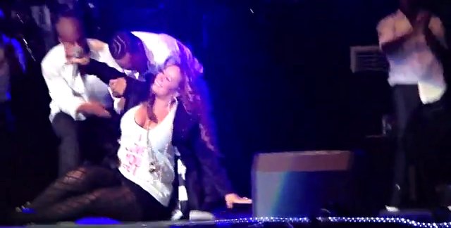 mariah carey live performance. Video: Mariah Carey Takes a