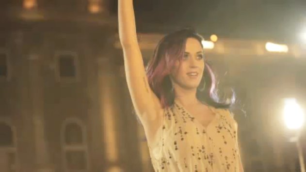 Official Sneak Peek to Katy Perry's 'Firework' Music Video Official Sneak Peek to Katy Perry's 'Firework' Music Video