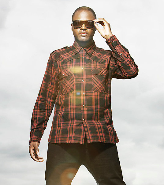 Taio Cruz and Kylie Minogue higher taio cruz ft kylie minogue album. Taio Cruz and Kylie Minogue