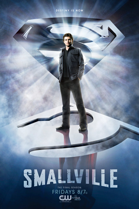 New 'Smallville' Poster Teases Superman Costume