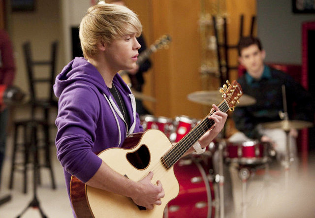 purple justin bieber room. Sam Channels Justin Bieber