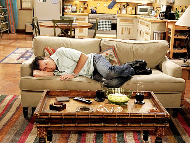 Charlie Sheen Will Pay 'Two and a Half Men' Crew