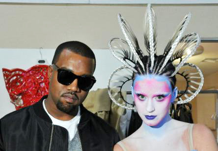 Picture: Katy Perry Posing as Alien With Kanye in 'E.T.' Music Video