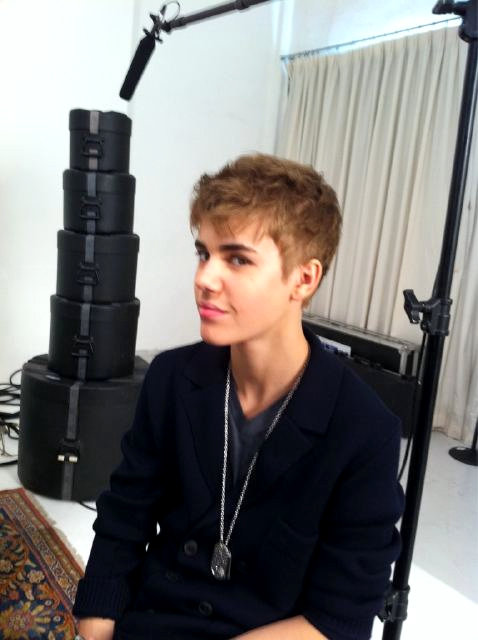 justin bieber old hair. Justin Bieber Cuts His