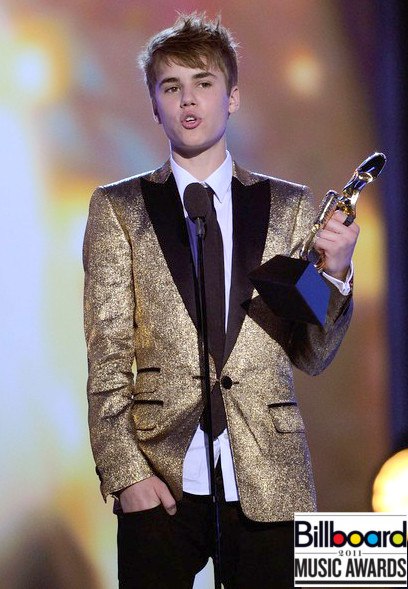justin bieber 2011 billboard awards. 2011 Billboard Music Awards: