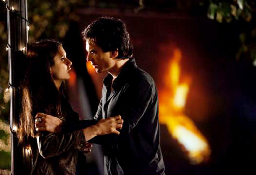 vampire diaries damon and elena kiss. vampire diaries damon and