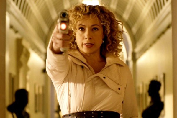 Alex Kingston to Return as River Song for 'Doctor Who' Christmas Special