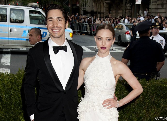 Amanda Seyfried and Justin Long Break Up After 2 Years of Dating