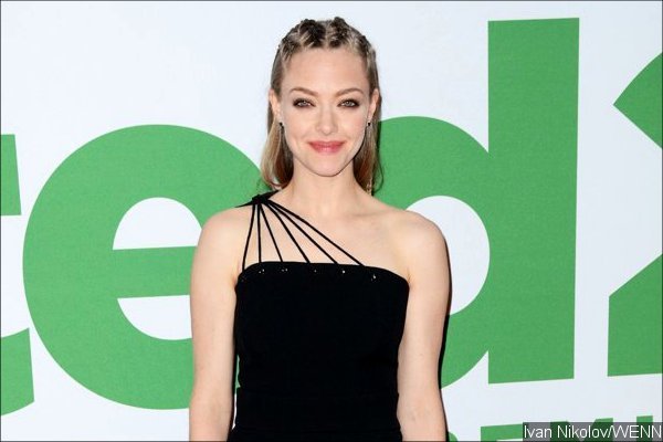 Amanda Seyfried Is Red Hot on Marie Claire U.K.'s Cover, Says She's Scared Her Eggs 'Are Dying Off'