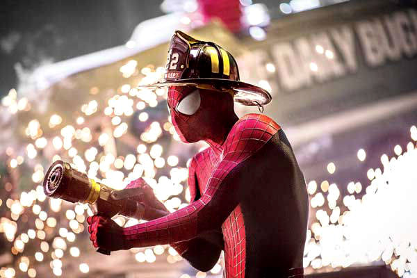 amazing-spider-man-2-stills-spidey-as-a-firefighter.jpg
