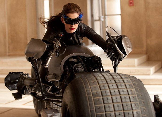 Anne Hathaway Interested in Doing 'Catwoman' Spin-Off