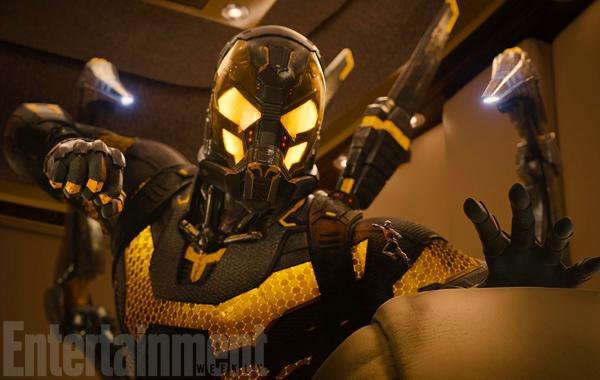 'Ant-Man' New Picture Shows Yellowjacket Battling Ant-Man