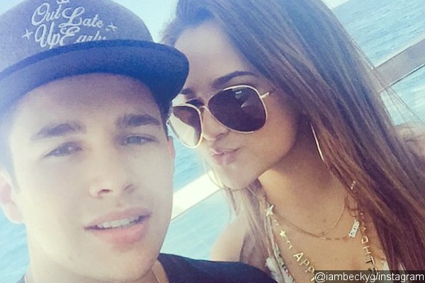 Austin Mahone and Becky G Dating, Spotted Kissing at Airport