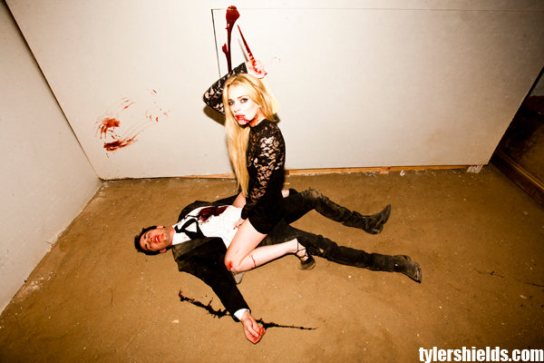 lindsay lohan vampire shoot. Blood-Soaked Lindsay Lohan