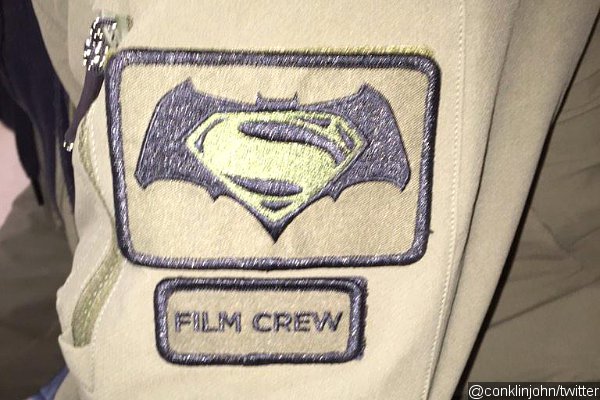 'Batman v Superman' Crew's Jacket Shows New Logo