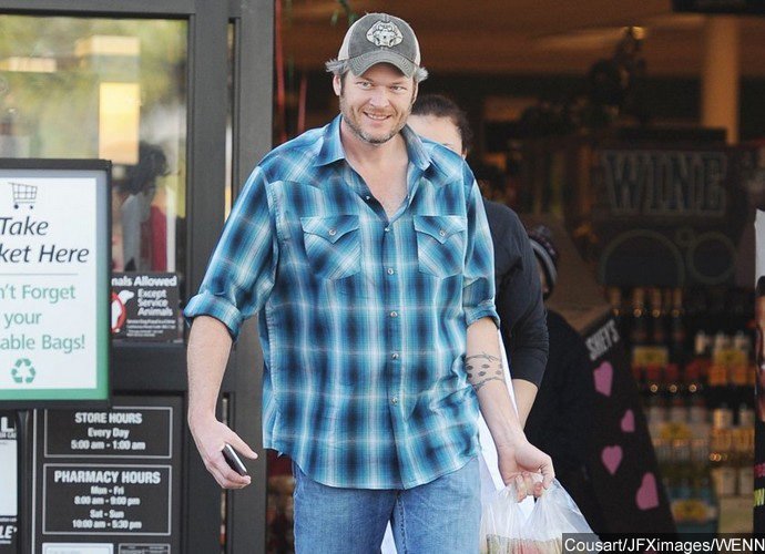 Blake Shelton Is Reportedly Back to Boozing - Does Gwen Stefani Know?