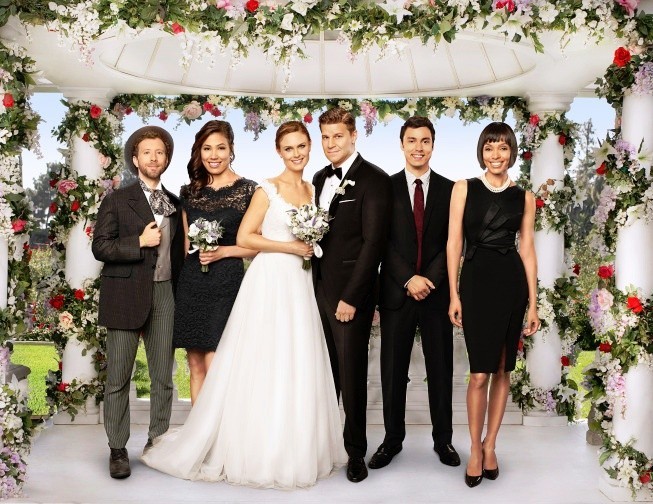 �Bones� Previews Booth and Brennan�s Wedding in Video and