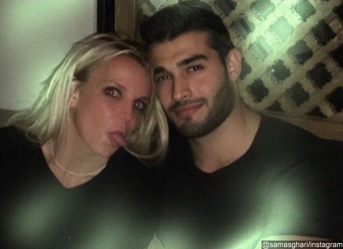 New Couple Alert? Britney Spears Goes on Dinner Date With 'Slumber Party' Hunk Sam Asghari