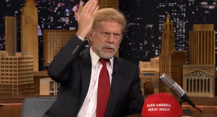 Bruce Willis Pokes Fun at Donald Trump's Hair on 'Tonight Show'
