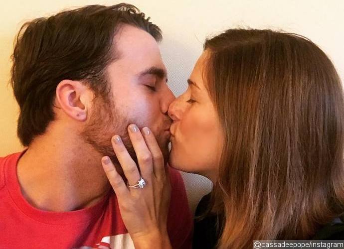 Cassadee Pope Flashes Her New Ring After Engaged to Rian Dawson