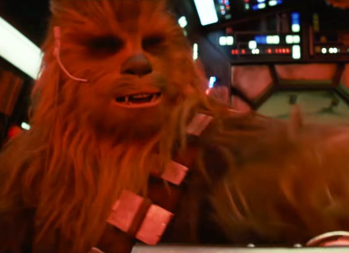 Chewbacca Smacks a Porg in New 'Star Wars: The Last Jedi' TV Spot