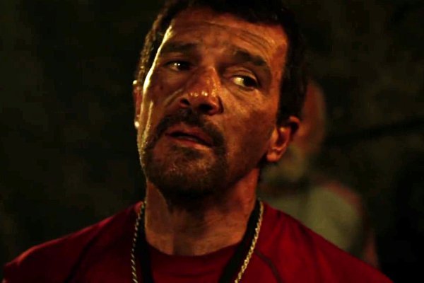 Chilean Disaster Movie 'The 33' Gets First Trailer