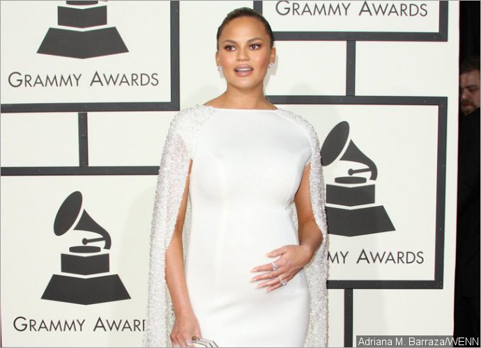 Chrissy Teigen Reveals She's Undergoing IVF Treatment During SI Photoshoot