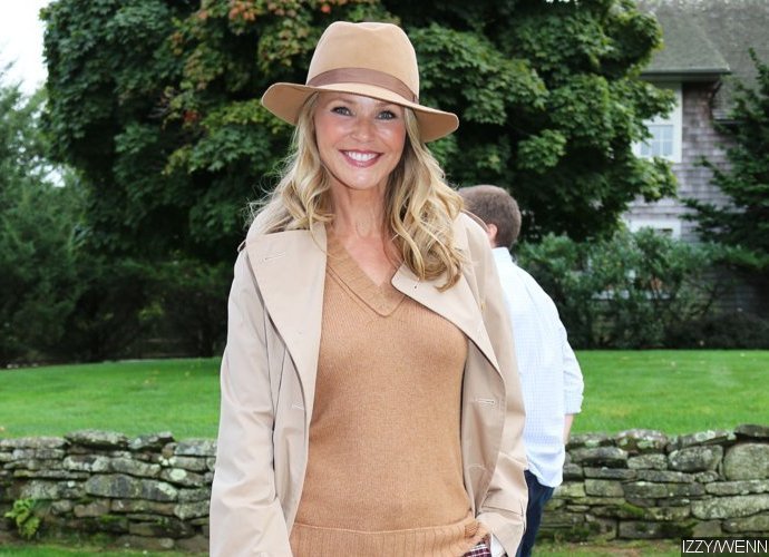 Christie Brinkley Defends Herself After Hosing Down a Woman Who Peed in Her Yard