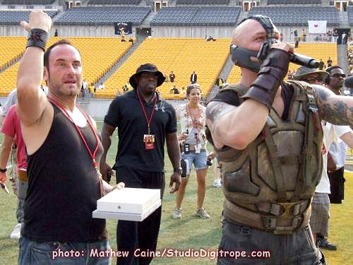 'Dark Knight Rises' On-Set Video Reveals Bane's Speech to Gotham