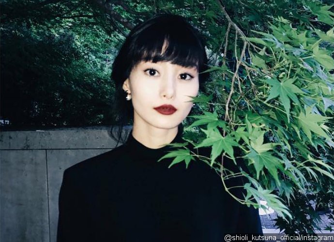 Shioli Kutsuna Nude Photos 29 Shioli Kutsuna Nude Photos 40